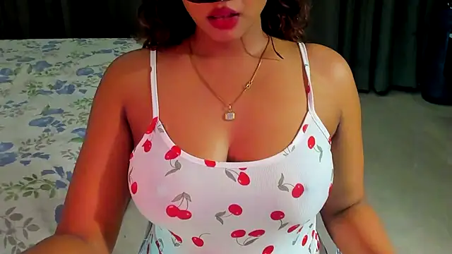 Bad_Girl_Kayra69 webcam