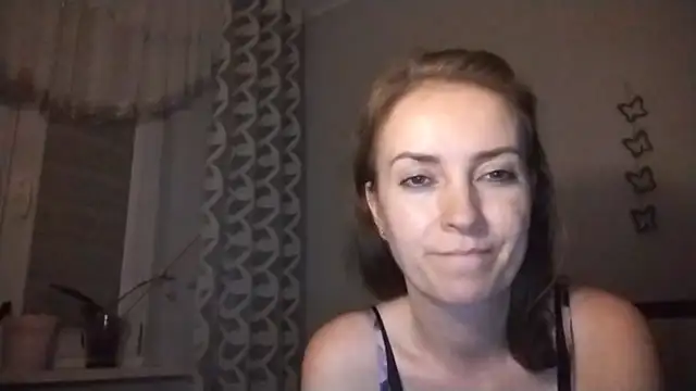 JenniferAlone webcam