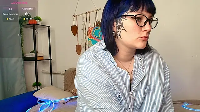 TatteredHalo webcam