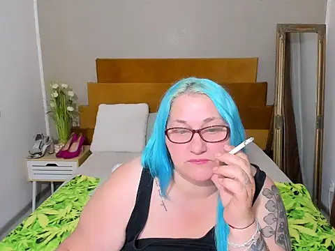 Sugarmommy_69X webcam