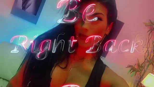 Alicee_Levine live cam on StripChat