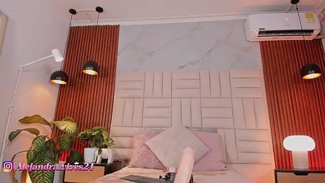Alejandra_Vives webcam