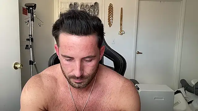 brettmycles28 - Brettmycles28's free webcam - UK Sex Cams