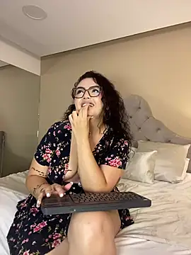 AlmaraRouge webcam