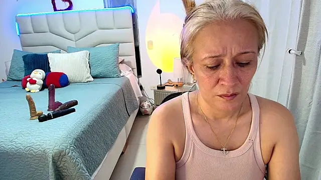 Naty_Stone webcam