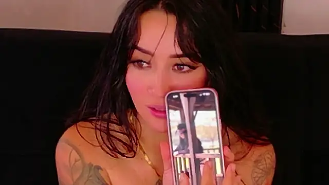 EmmyEvans1 webcam