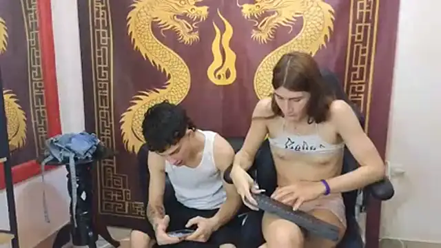 Pride_couple webcam