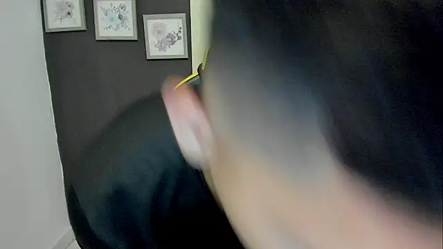 sexy_andres01 webcam