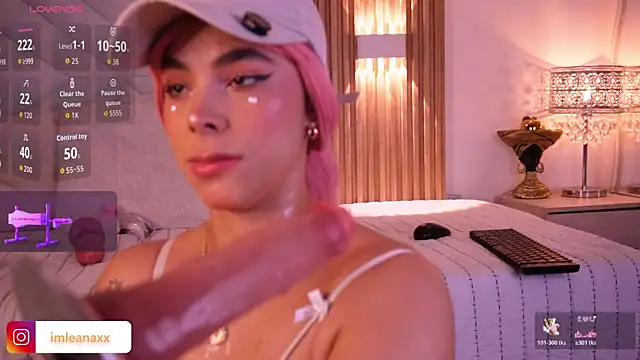 imLeanna_ webcam