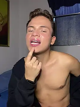 _Leo_Boy webcam
