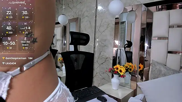 katleya_lewiis webcam