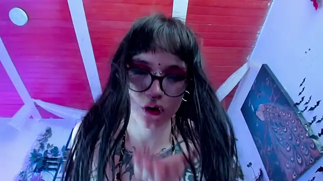 bathory_vamps webcam