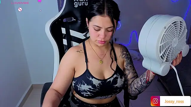 Victoryyy_ webcam