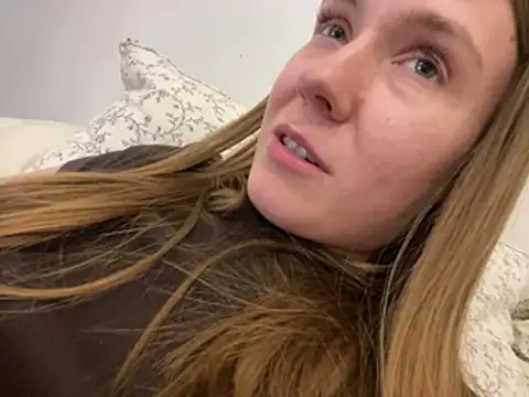 midnight_ballerina_ webcam