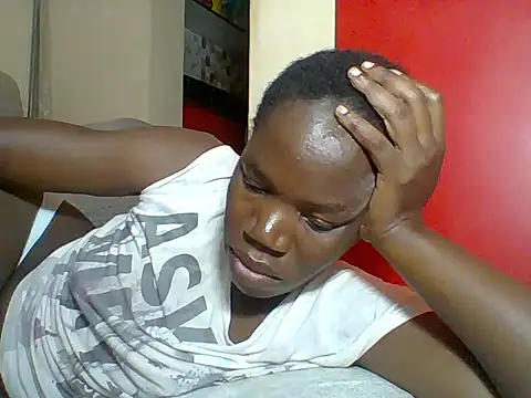 Blacksexyqueen24 webcam