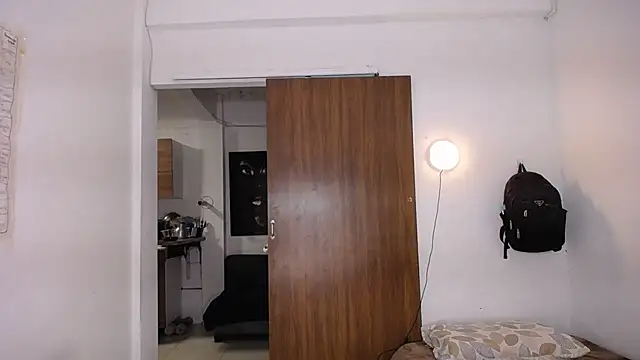 yselahot webcam