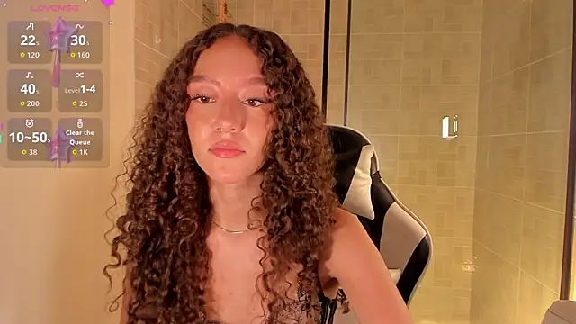 chloemoreti (F teen) - Blowjob