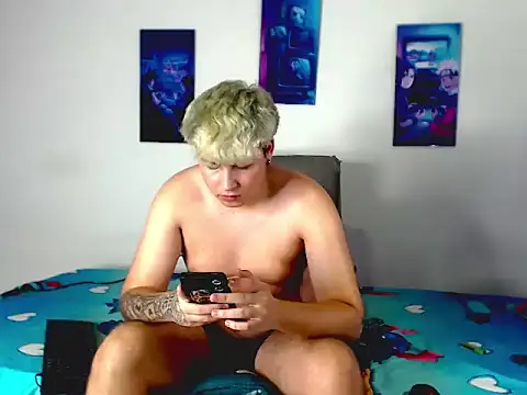 CrissConor live cam on StripChat
