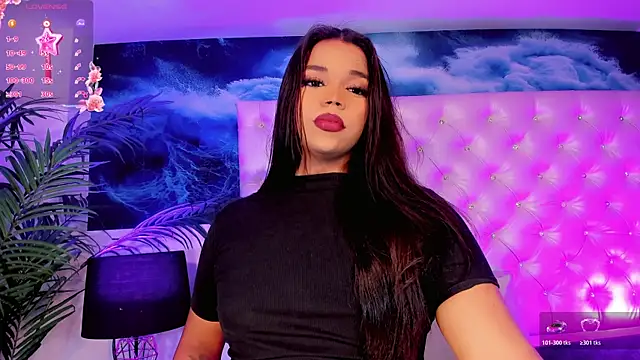 Keira_Fox31 webcam