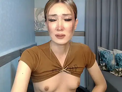 xMeganFucks69 live cam on StripChat