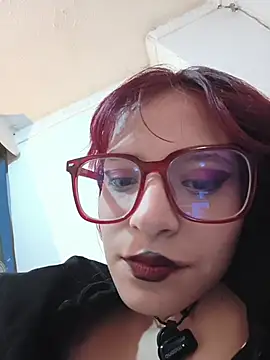 RedMeloddy webcam