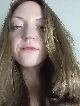 KattyLuuu webcam