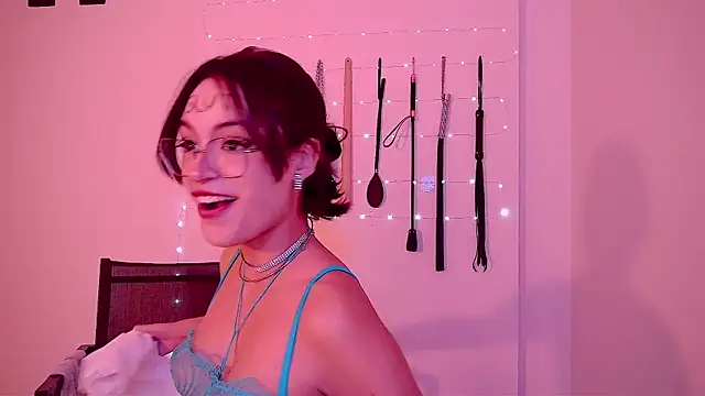 nina_kink webcam