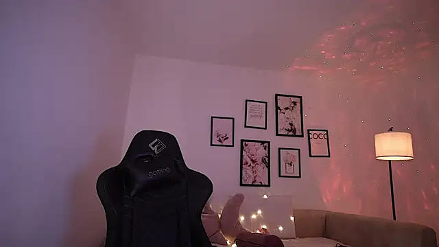 Melibahamon_ webcam