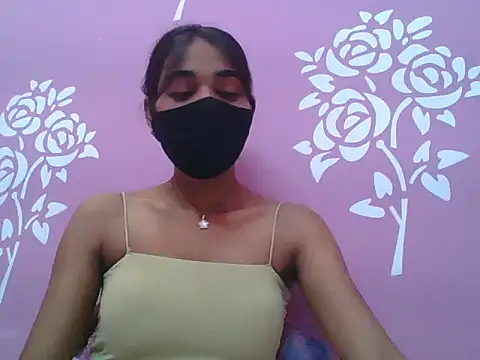 Shanaya_xo webcam