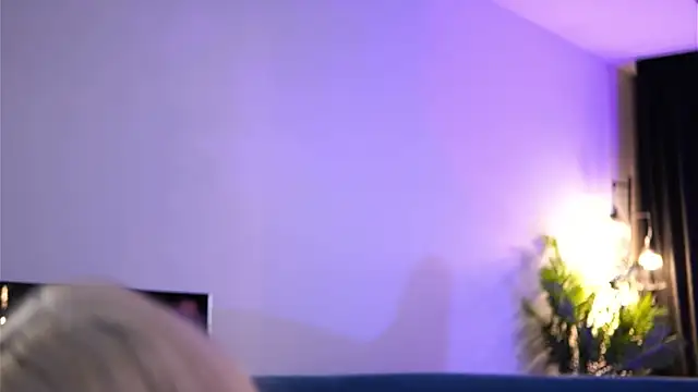 LisaLorenz webcam