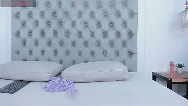coonie_paige webcam