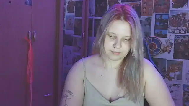 FoxPlayXX webcam