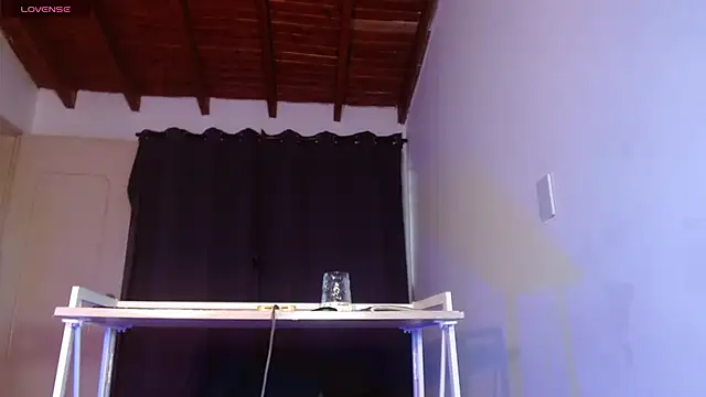 mollyguns webcam