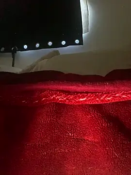 GusanoDelicioso live cam on StripChat