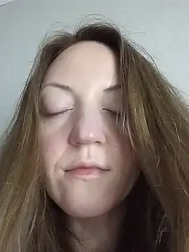 KattyLuuu webcam