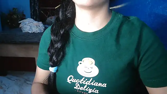 Cuteangle1 webcam