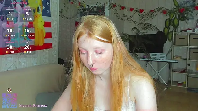 RitaSweety18 live cam on StripChat