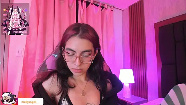 Molly_A webcam