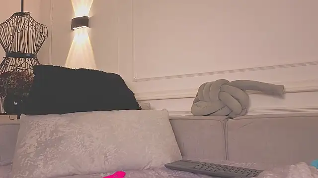 giigii_hadidd webcam