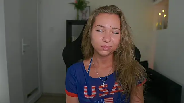 VivienVance webcam