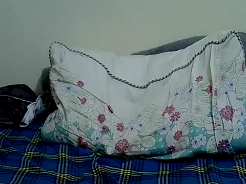 freakypetite webcam