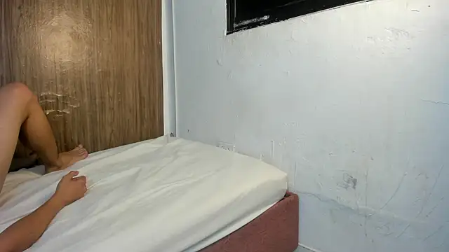 boy_hotparty webcam