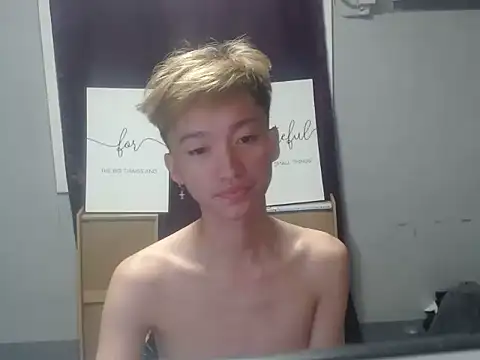 Fem_phiLboy69 webcam