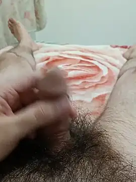 paugrossinmlk live cam on StripChat