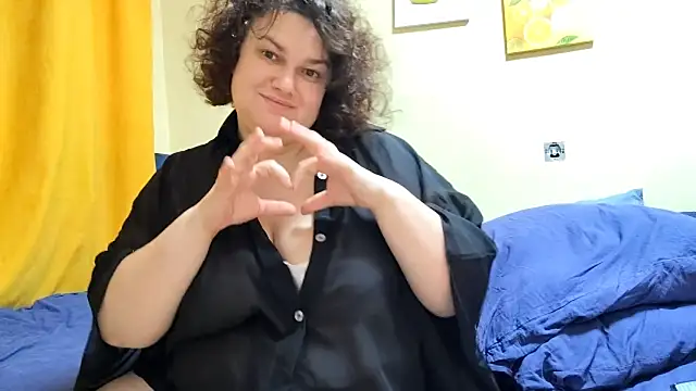 QueenGenra webcam