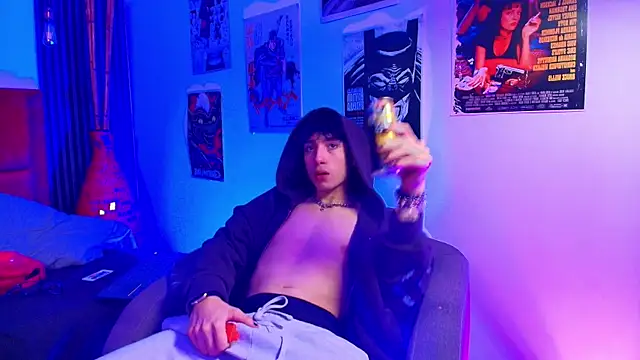 BLAKE___01 webcam