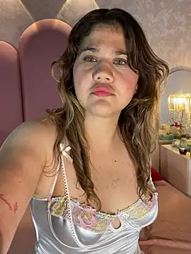 _MiaRose1 webcam