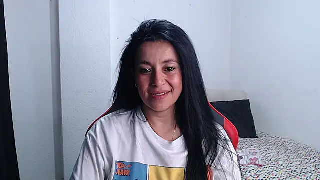 Dayeon__ live cam on StripChat
