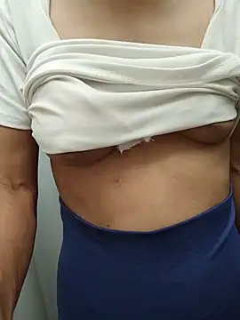 Bombonsexy@xh live cam on StripChat