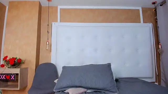 Heidy_milf webcam